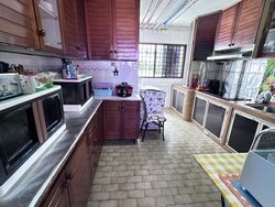Blk 238 Hougang Avenue 1 (Hougang), HDB 5 Rooms #559229421